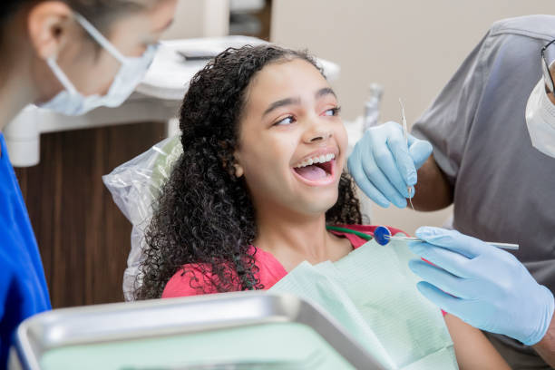 Best Emergency Tooth Extraction in Mchenry, IL