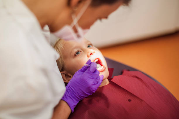 Best Emergency Tooth Extraction in Mchenry, IL